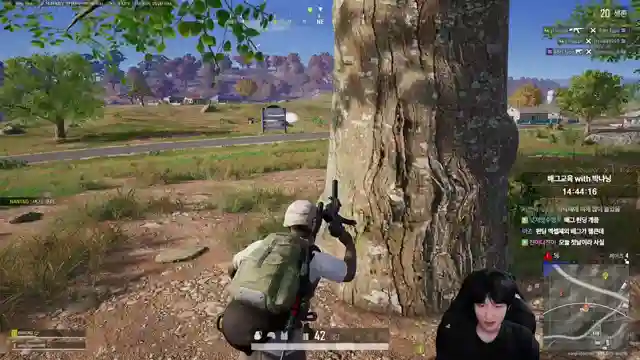 피넛 is currently streaming live!